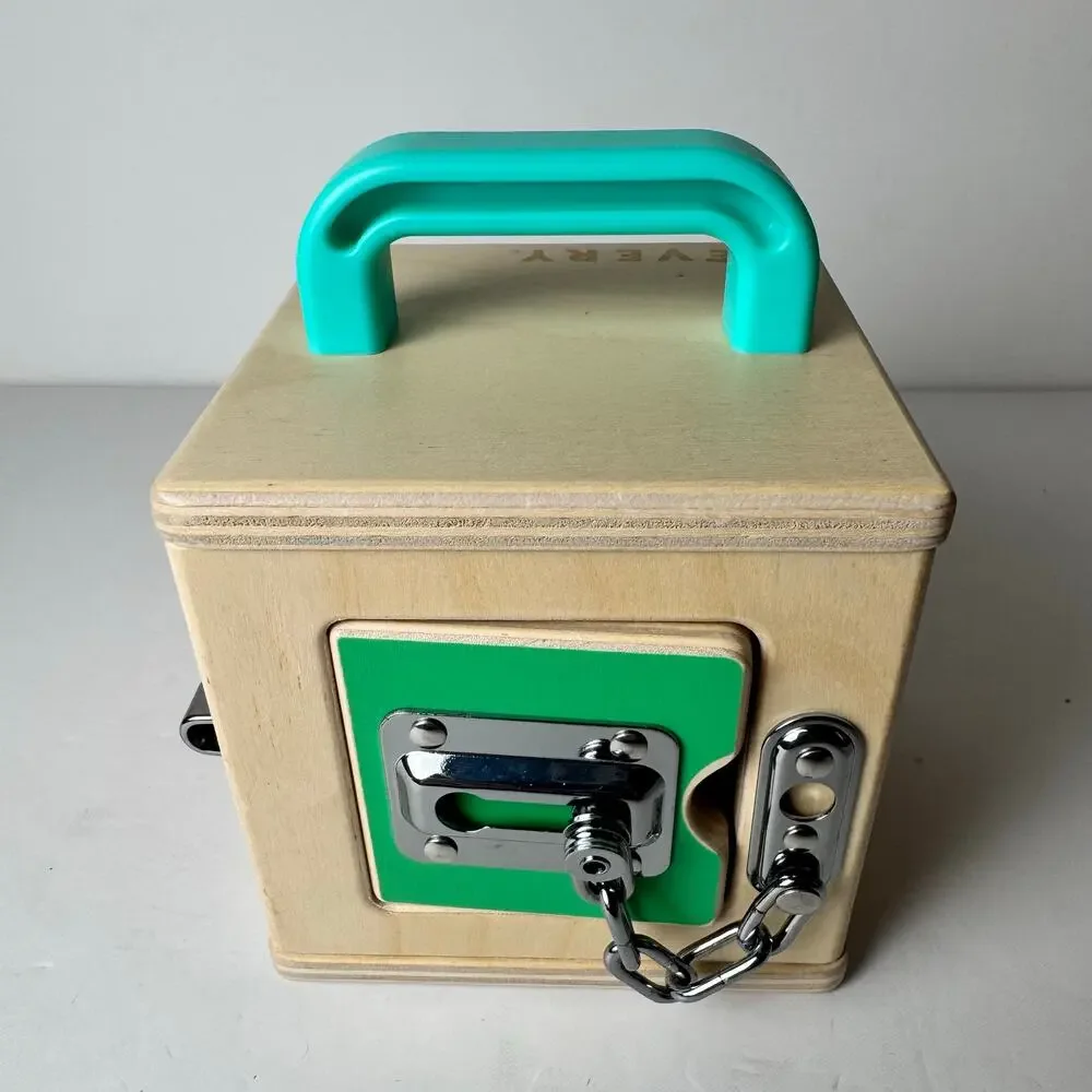 Lovevery Lock Box Montessori Toddler Toy Wooden Fine Motor Learning 19-21